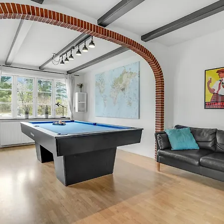 בית נופש Amazing In Vaeggerlose With Sauna *