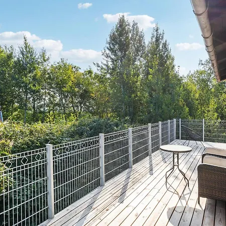 בית נופש Amazing In Vaeggerlose With Sauna Bøtø By