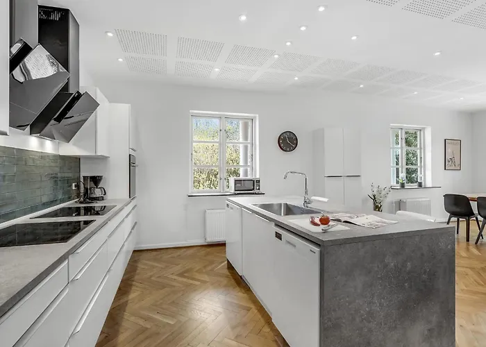 Amazing In Vaeggerlose With Sauna Сasa de vacaciones Bøtø By